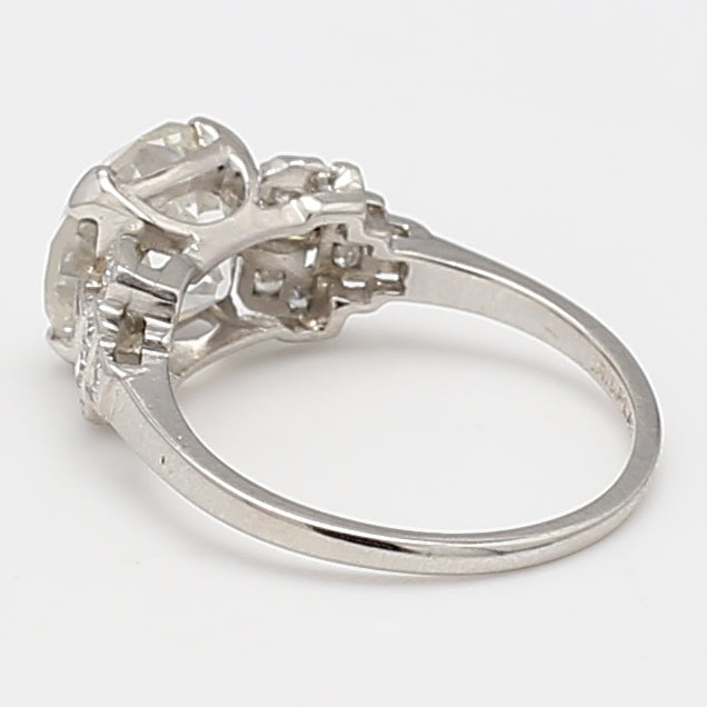 2.97 Carat Old European Cut and Baguette Shape Diamond Platinum Art Deco Ring
