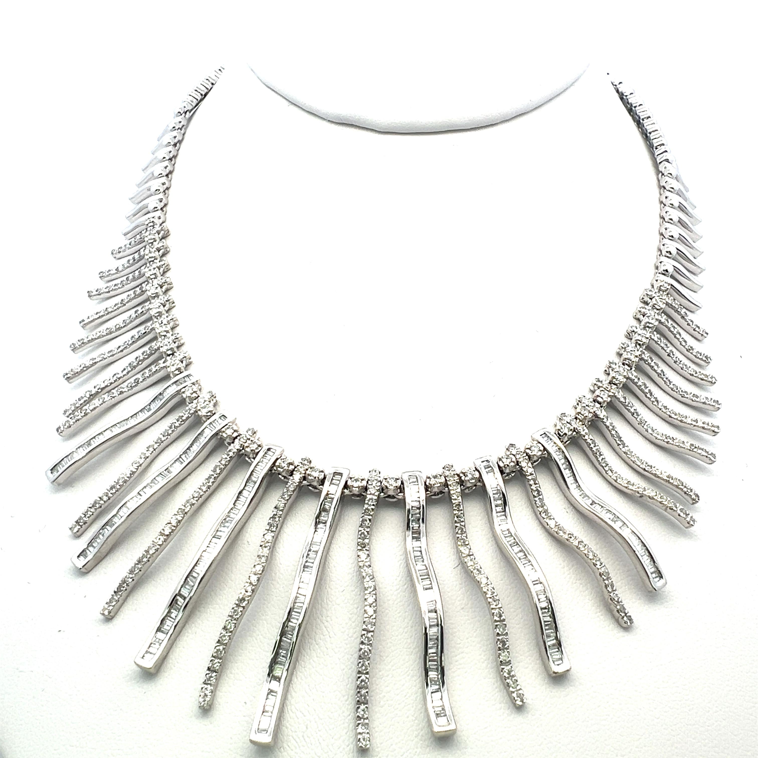 Vintage 18K White Gold Collar Necklace with 5.5 Carat Round I-SI Diamonds