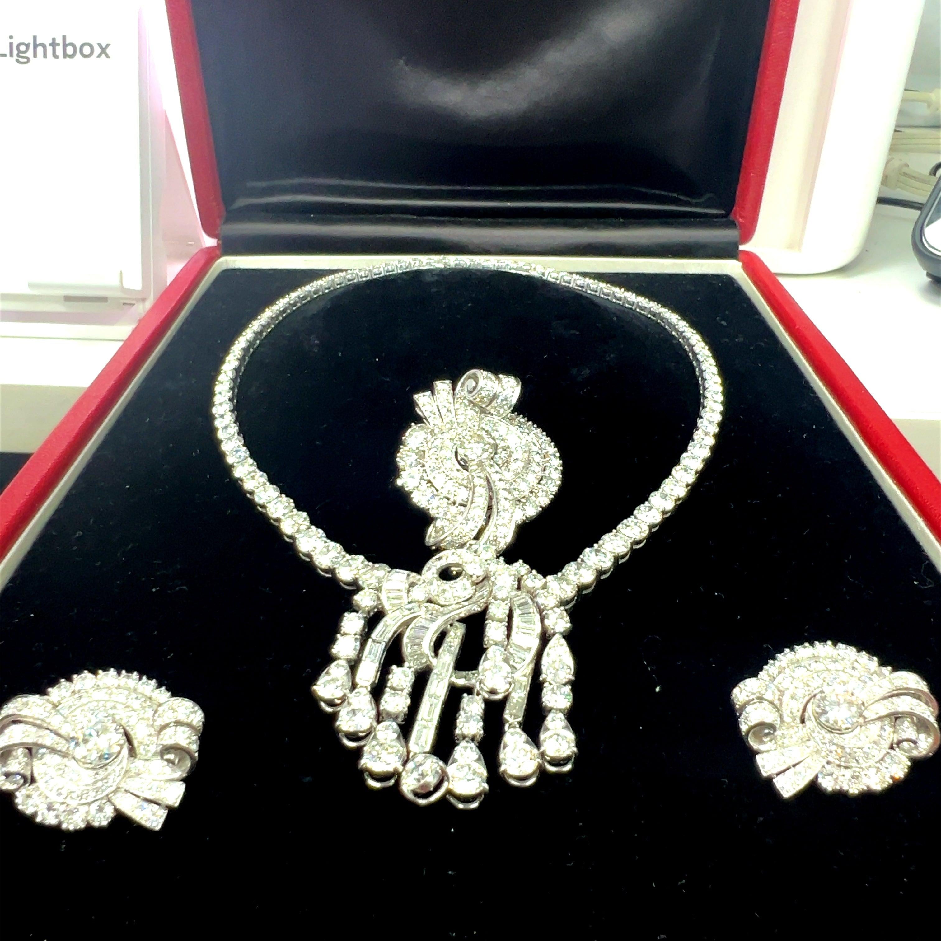 58.05 Carat Round Brilliant Diamond 18 Karat White Tennis Statement Necklace