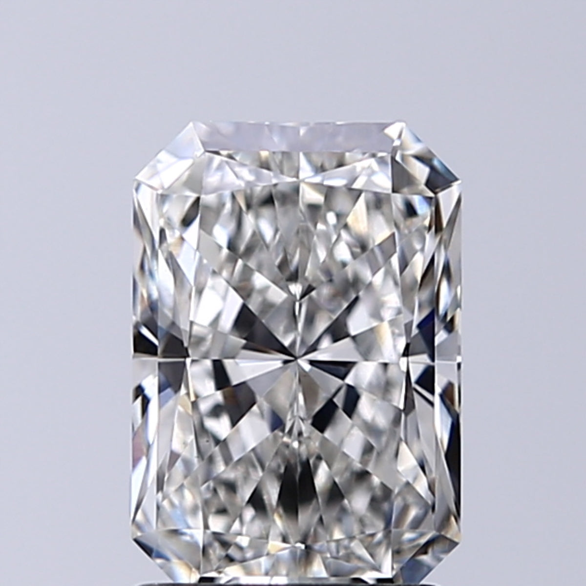 Lab-Grown 1.50 Carat Radiant Cut Diamond color G Clarity VS1, precious stones, engagement diamonds