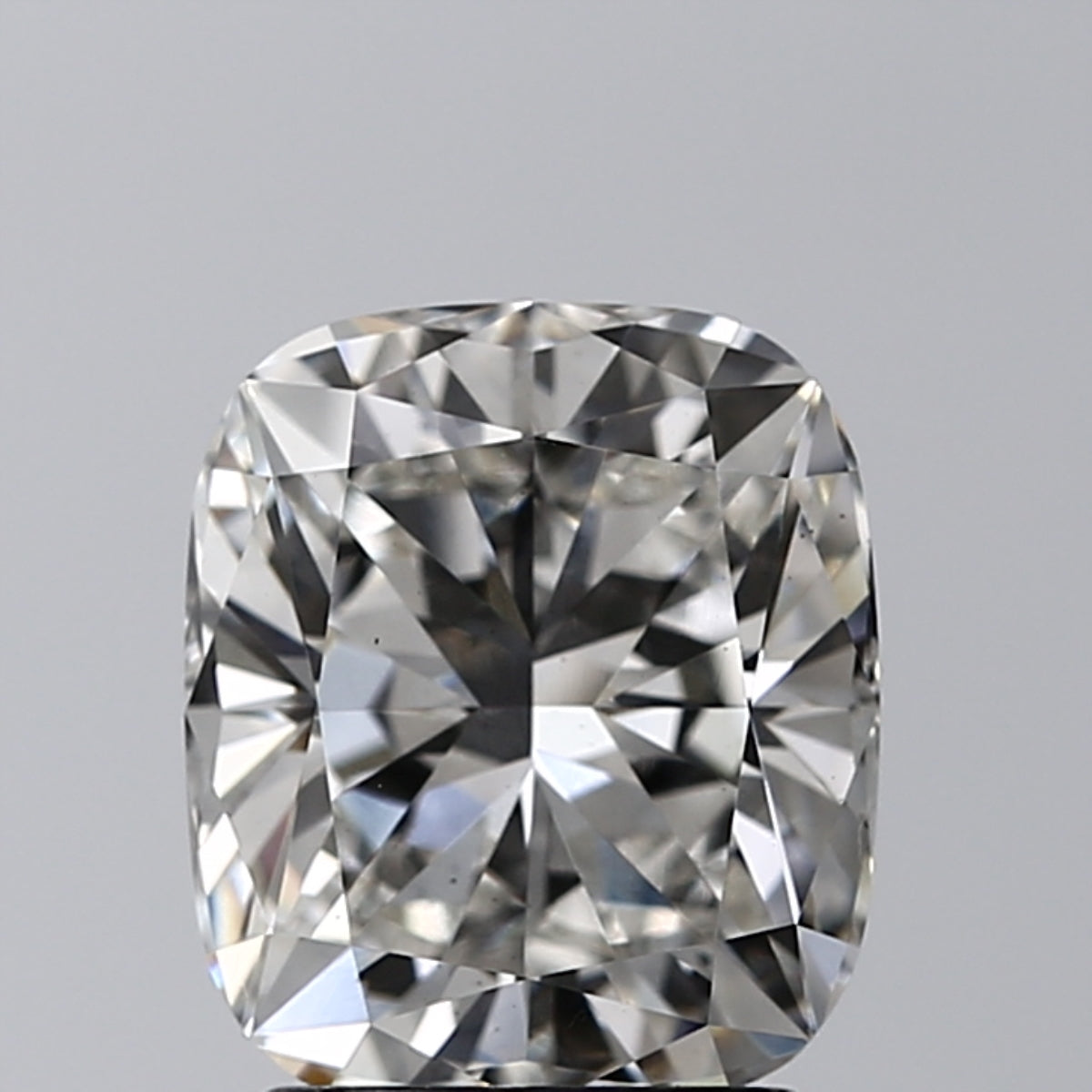 Lab-Grown 2.02 Carat Cushion Modified Brilliant Cut Diamond color G Clarity VS1 With GIA Certificate, precious stones, engagement diamonds