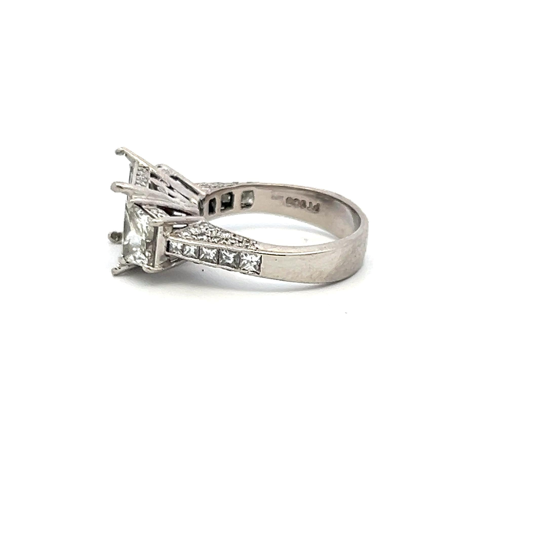 2.14 Carat Trapezoid Round and Princess Cut Diamond Platinum Semi Mount Ring