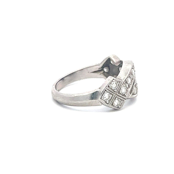 0.40 Carat Round Brilliant I VS Diamond Platinum Band Ring