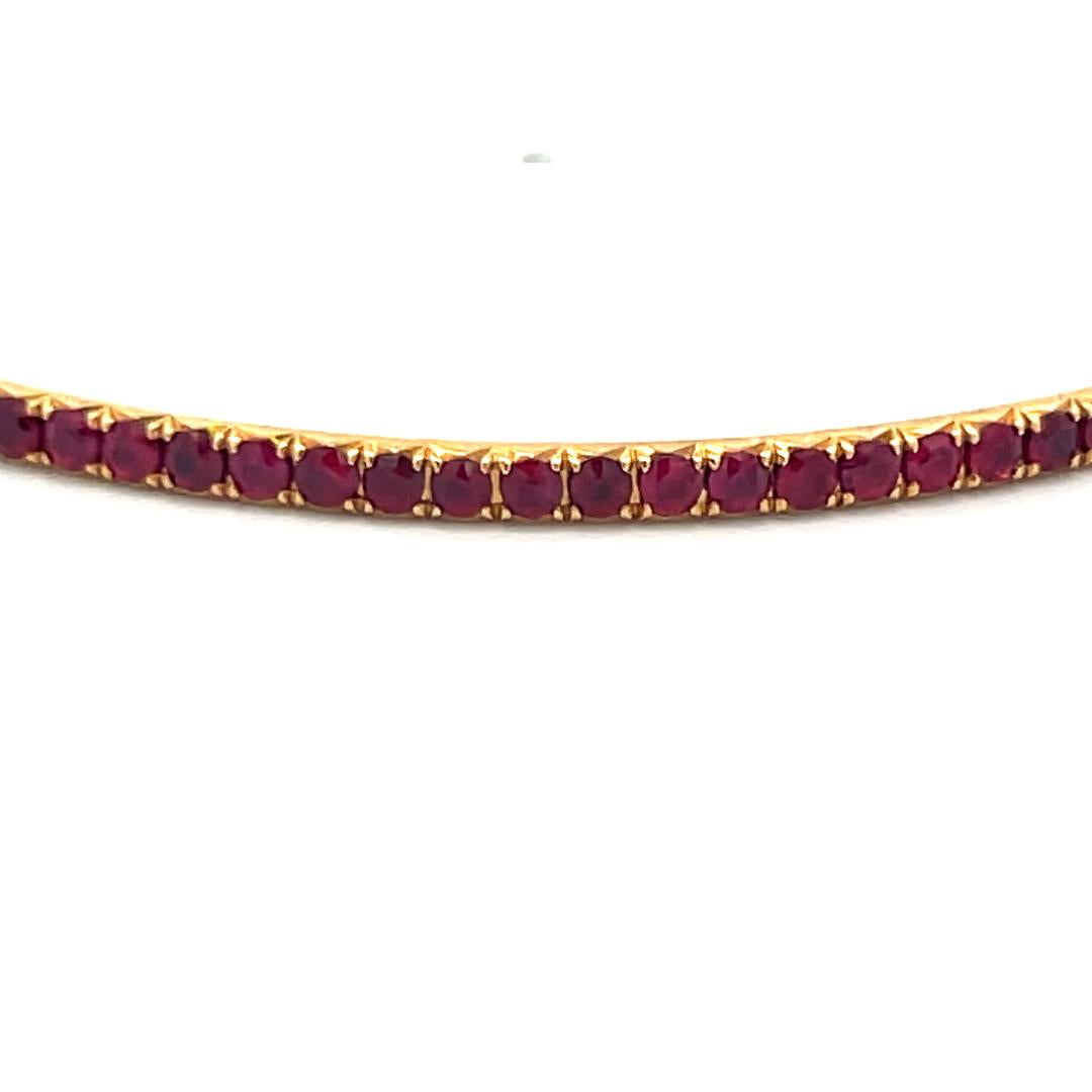 4.02 Carat Round Brilliant Ruby 18 Karat Yellow Gold Bangle Bracelet