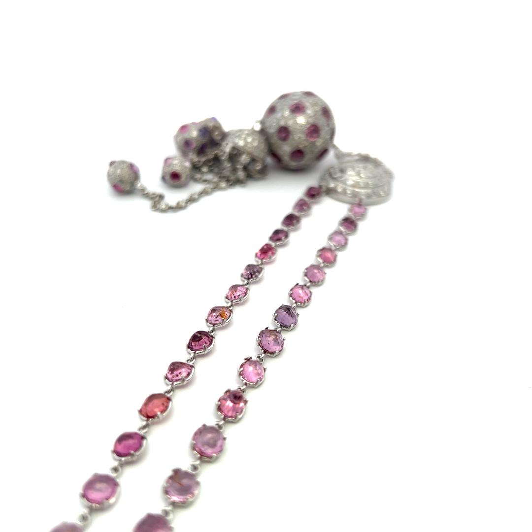 18K White Gold Dangling Necklace 20 Carat Round I I1 Diamonds 20 Carat Sapphires