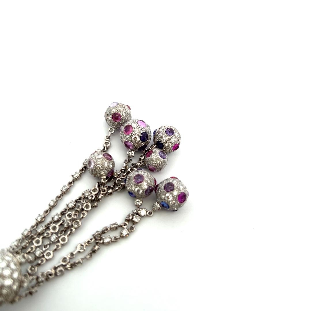 18K White Gold Dangling Necklace 20 Carat Round I I1 Diamonds 20 Carat Sapphires