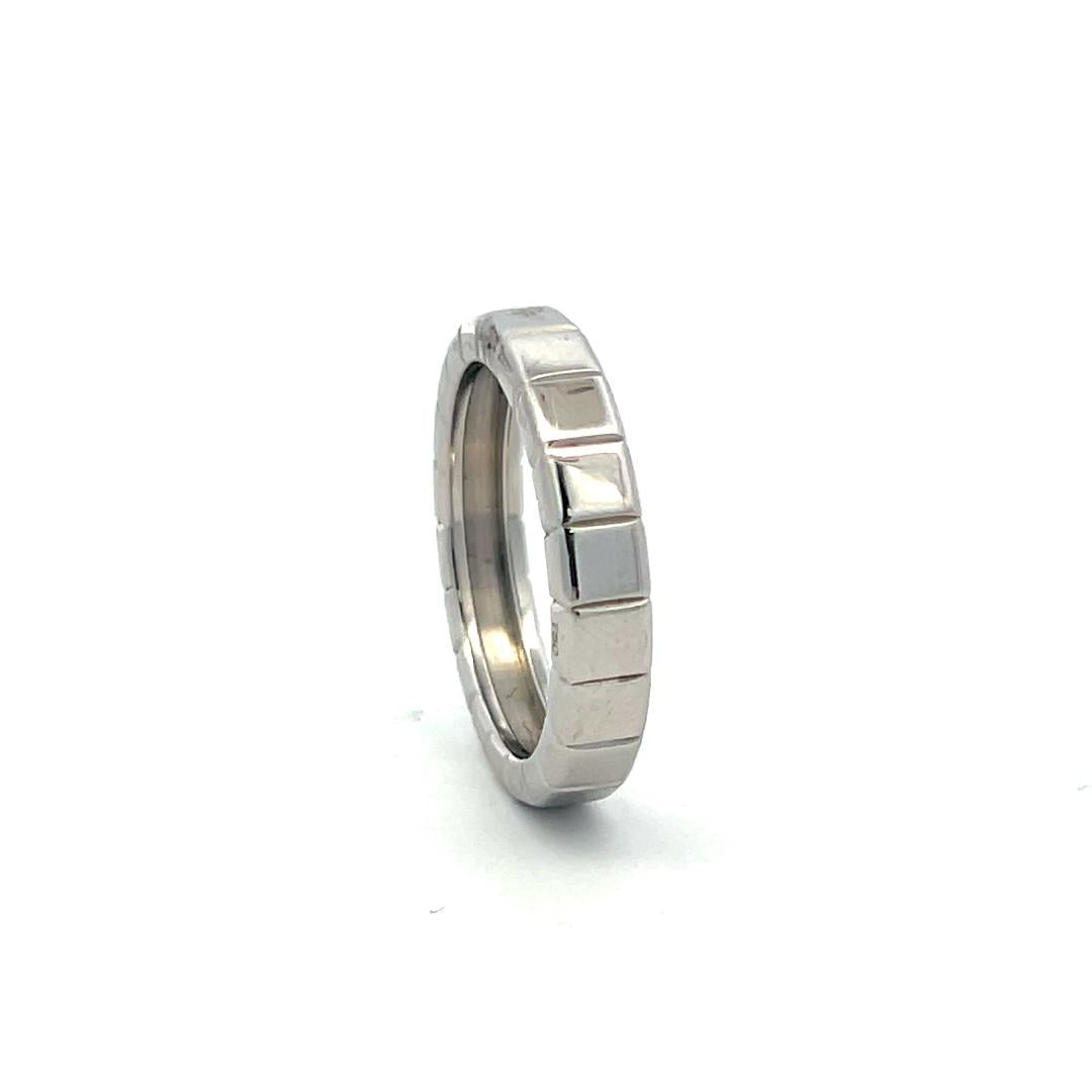 Vintage 7.70 Grams Size 8 4.40 MM Chopard Platinum Band Ring