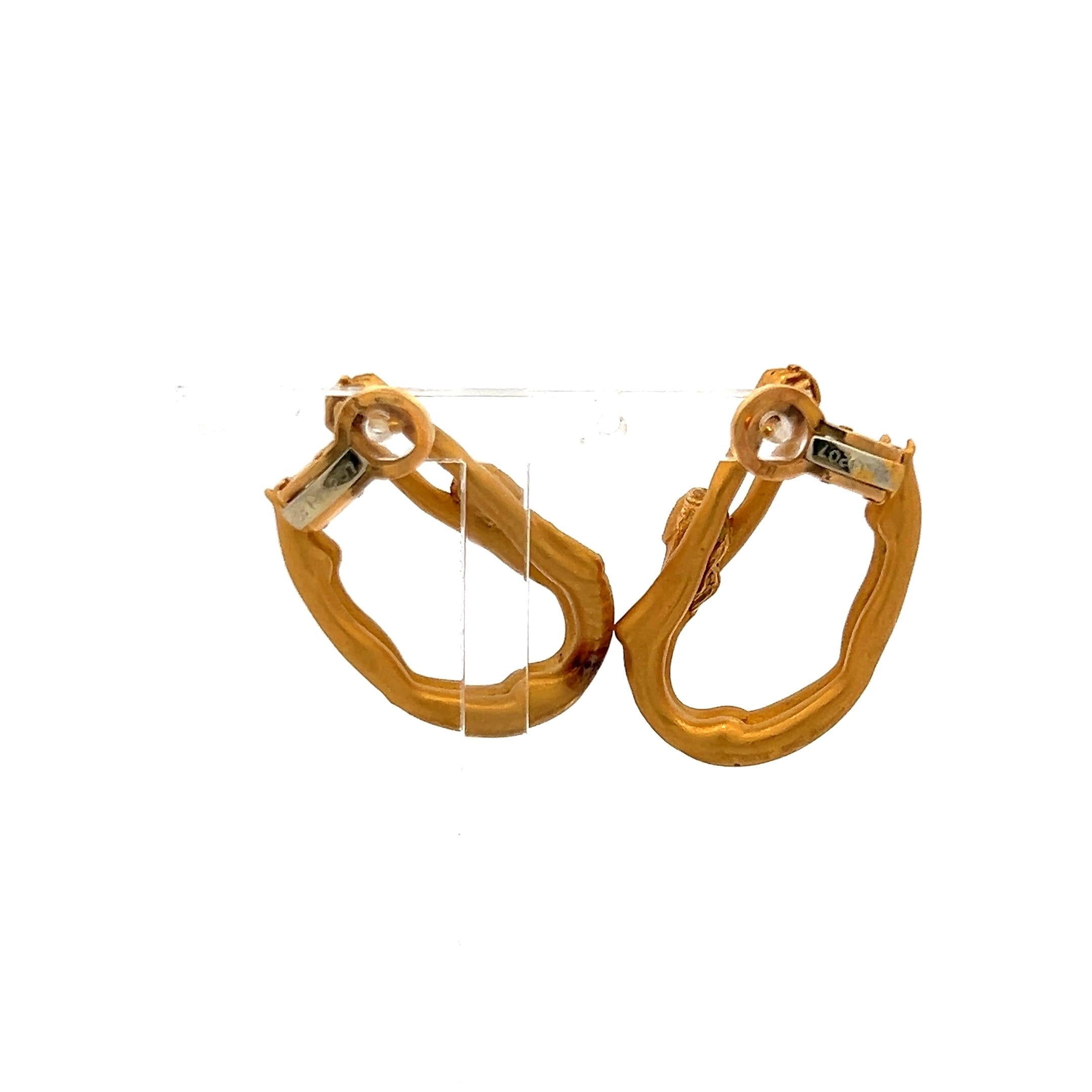 Cartier 0.10 Carat Round Brilliant Diamond 18 Karat Yellow Gold Clip On Earrings