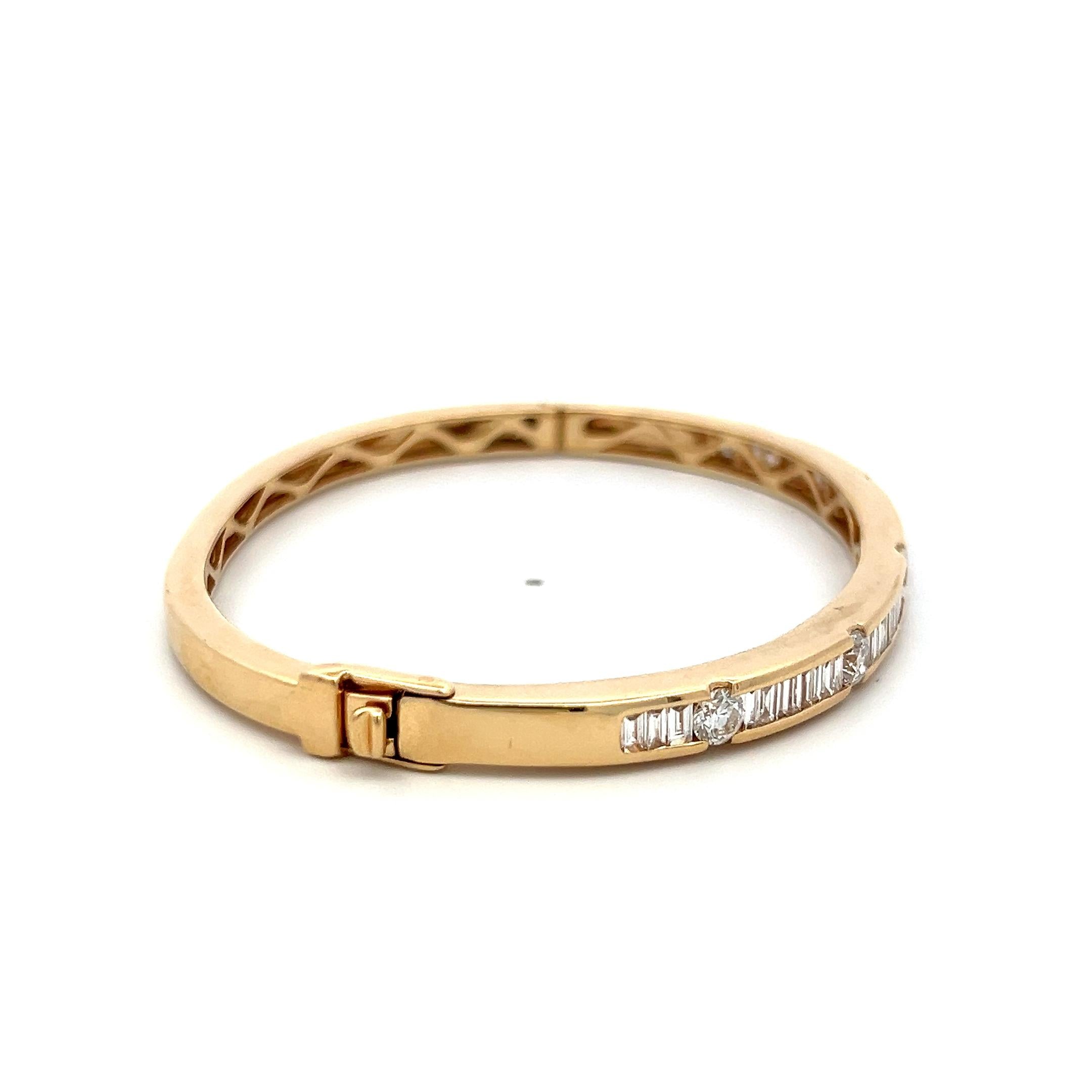 2.80 Carat Tapered Baguette and Round Diamond 14K Yellow Gold Bangle Bracelet
