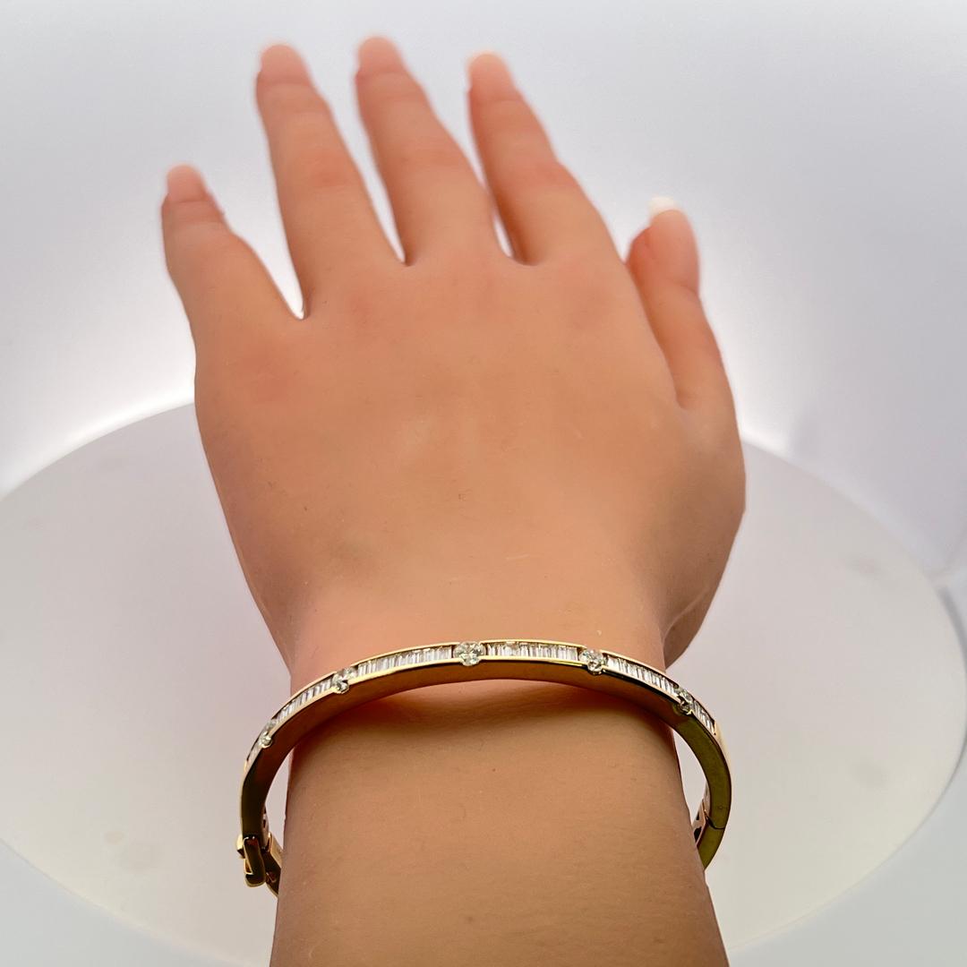 2.80 Carat Tapered Baguette and Round Diamond 14K Yellow Gold Bangle Bracelet
