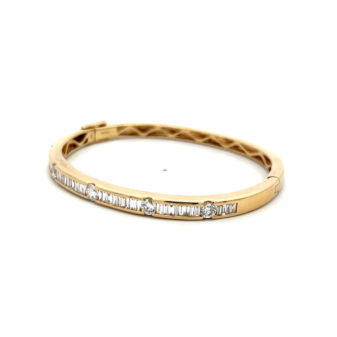 2.80 Carat Tapered Baguette and Round Diamond 14K Yellow Gold Bangle Bracelet