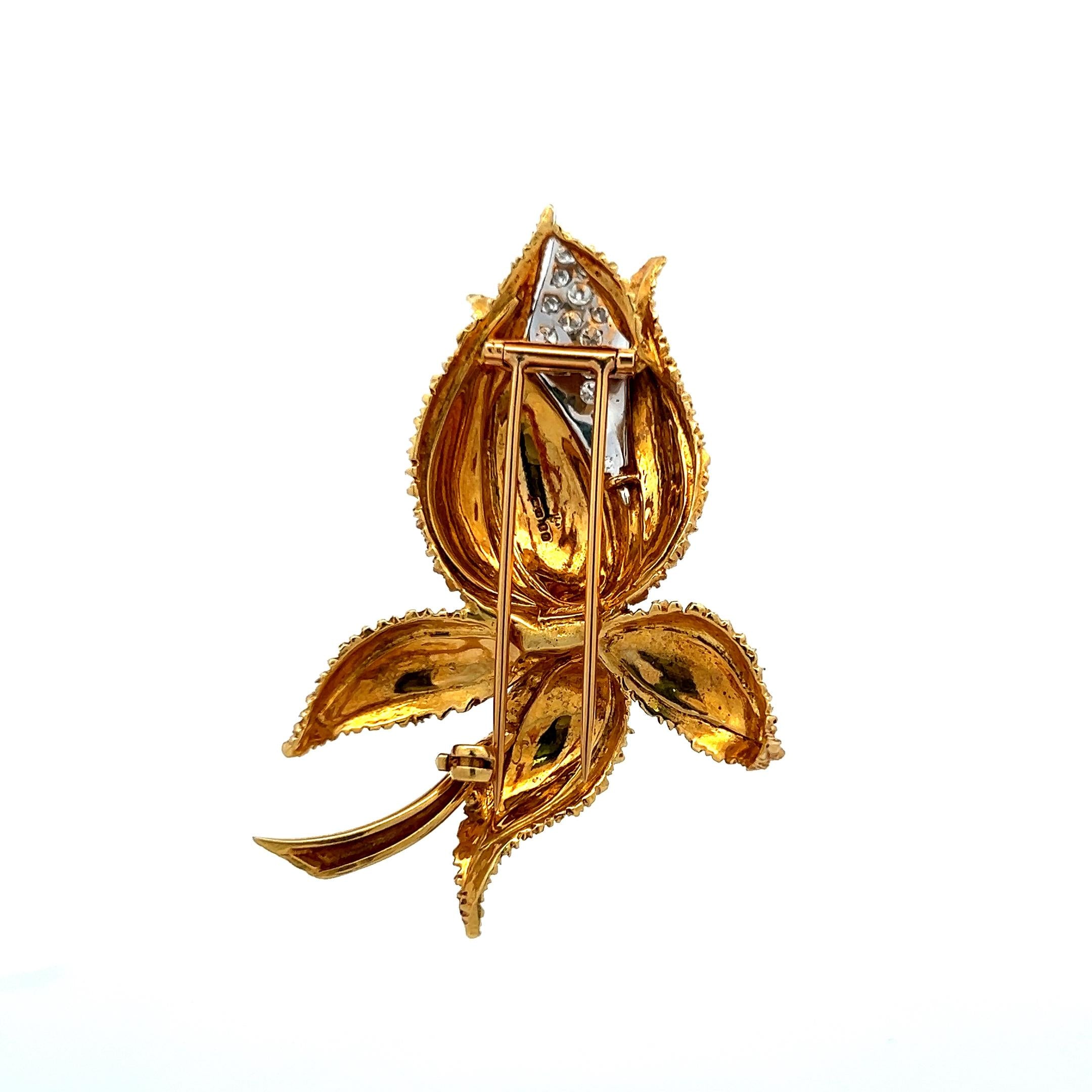 Kucninsky 0.45 Carat Round Brilliant Diamond 18 Karat Yellow Gold Pin Brooch