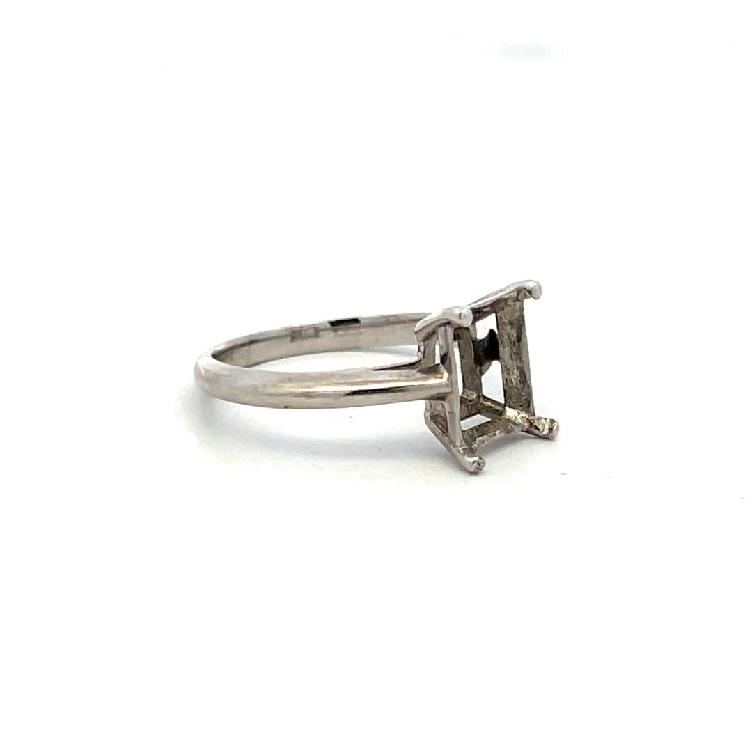 Vintage 4.90 Grams Size 6 Platinum Semi Mount Ring Holds 3 carat stone