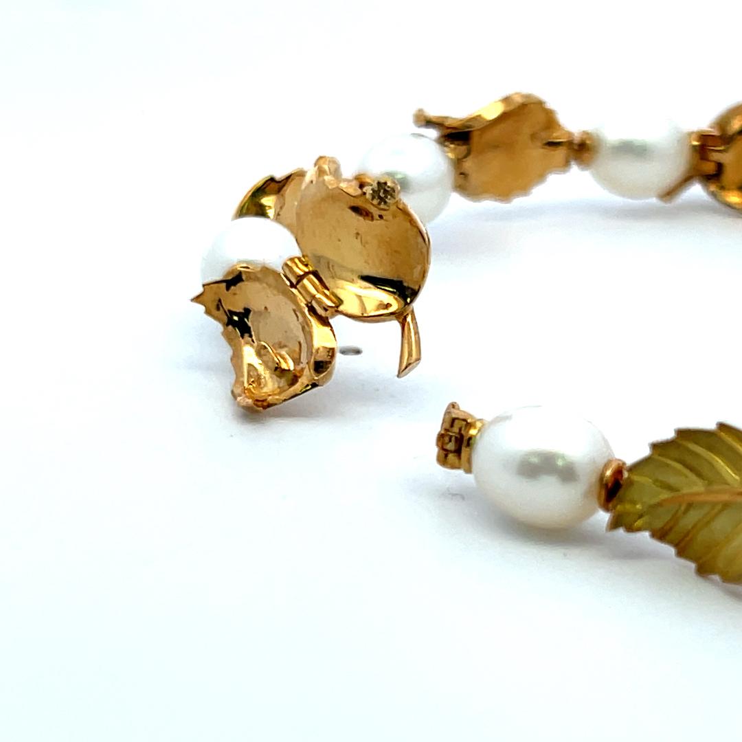 Tiffany & Co 6.2-6.9MM Pearl 18 Karat Yellow Gold Link Leaf Bracelet