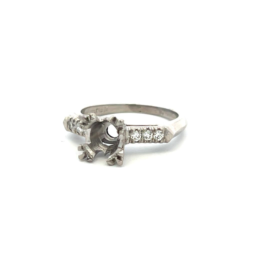 0.20 Carat Round Brilliant G VS Diamond Platinum Semi Mount Ring