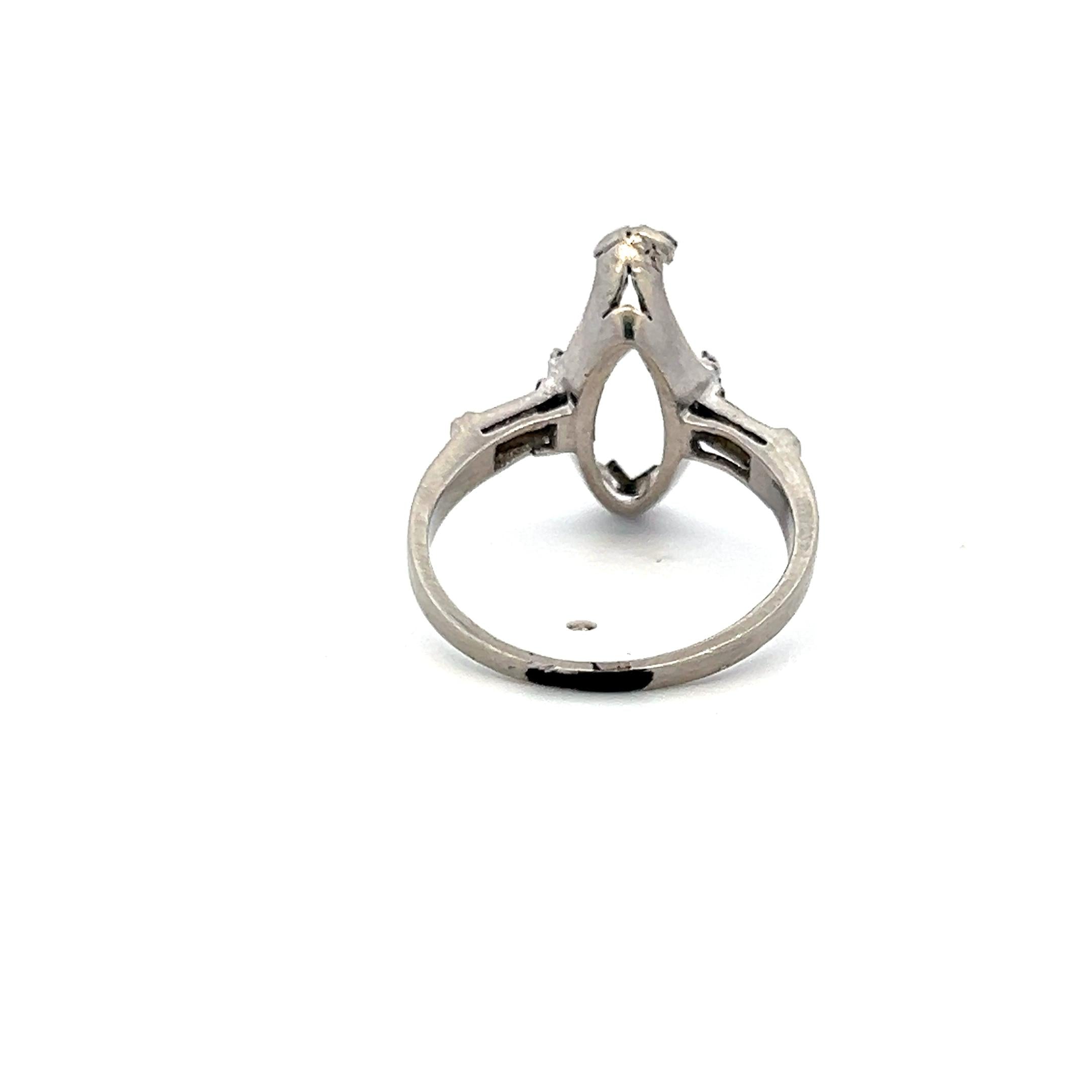 0.20 Carat Baguette Shape G VS Diamond Platinum Semi Mount Ring