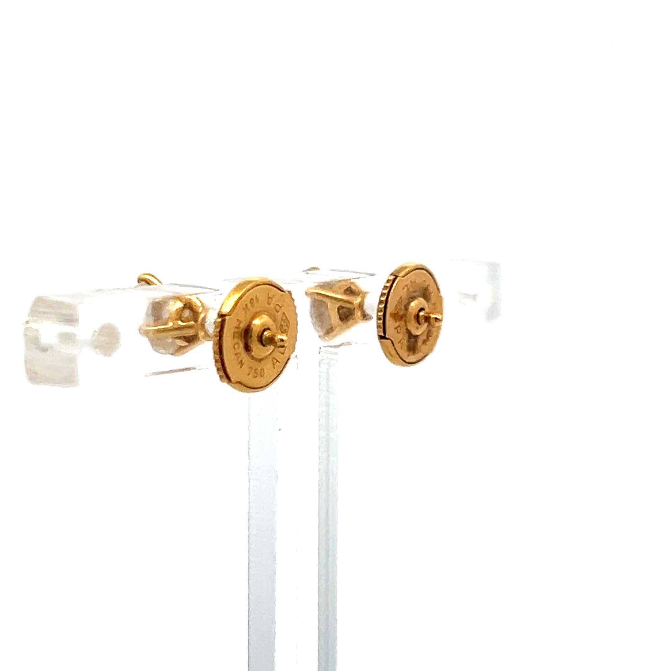 0.70 Carat Round Brilliant H VS Diamond 18 Karat Yellow Gold Stud Earrings