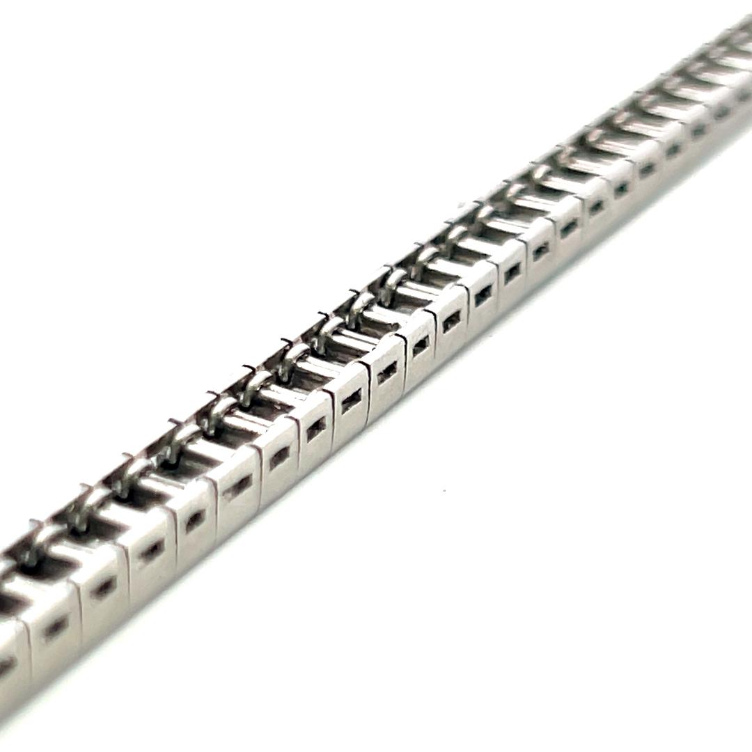 Tiffany & Co Platinum Tennis Bracelet with 20 Carat Emerald Cut E-VS1 Diamond