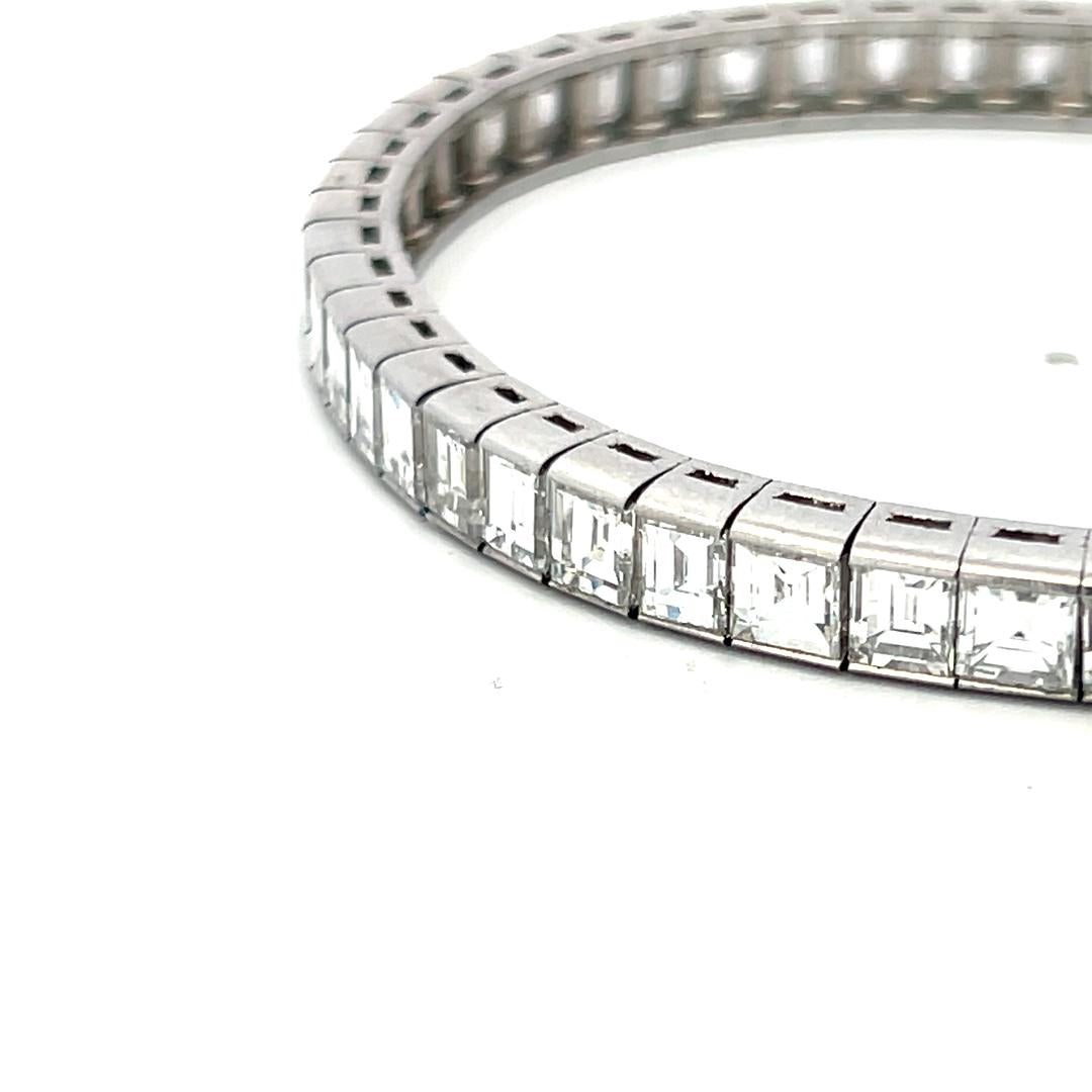 Tiffany & Co Platinum Tennis Bracelet with 20 Carat Emerald Cut E-VS1 Diamond