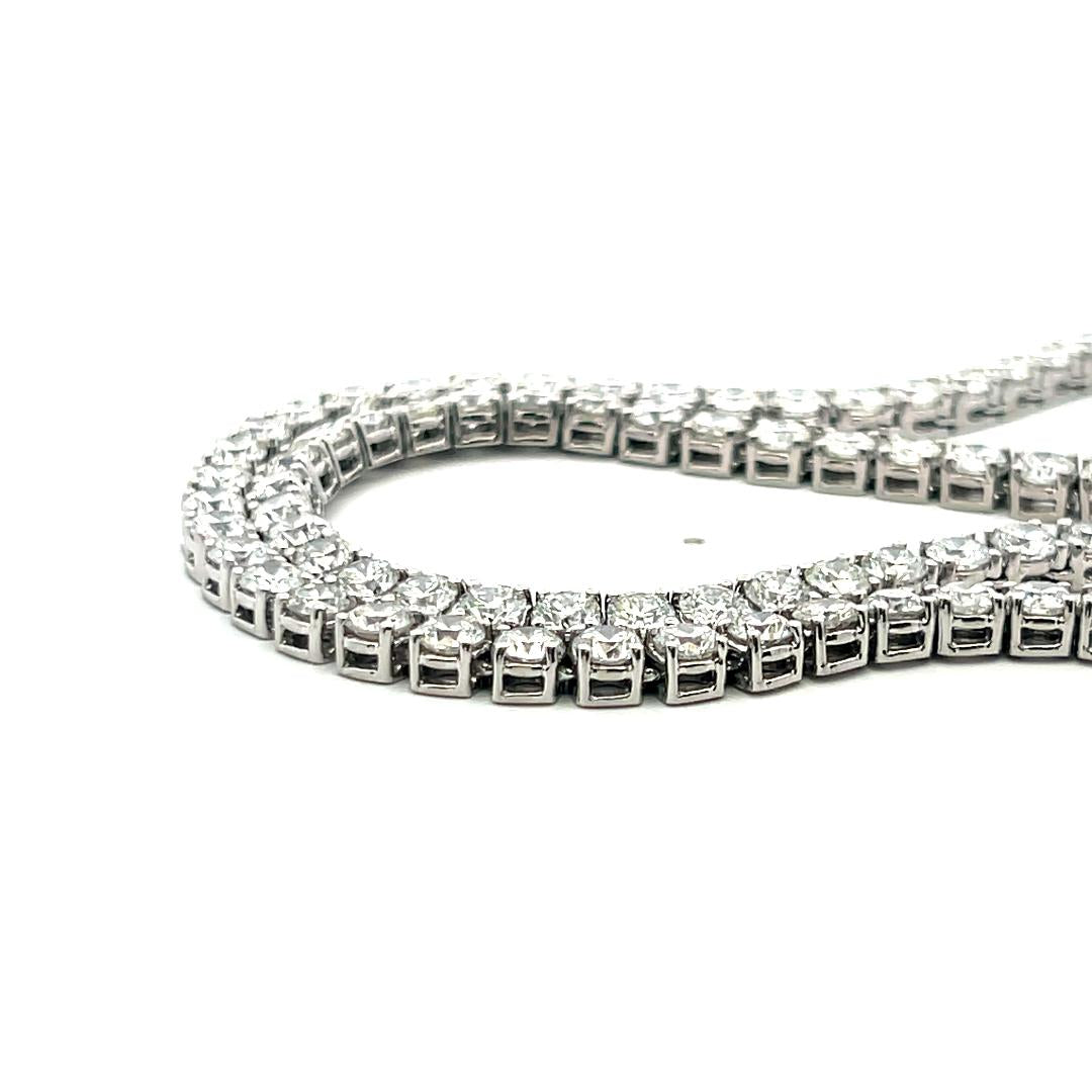 20.33 Carat Round Brilliant G VS Diamond 14 Karat White Gold Riviera Necklace