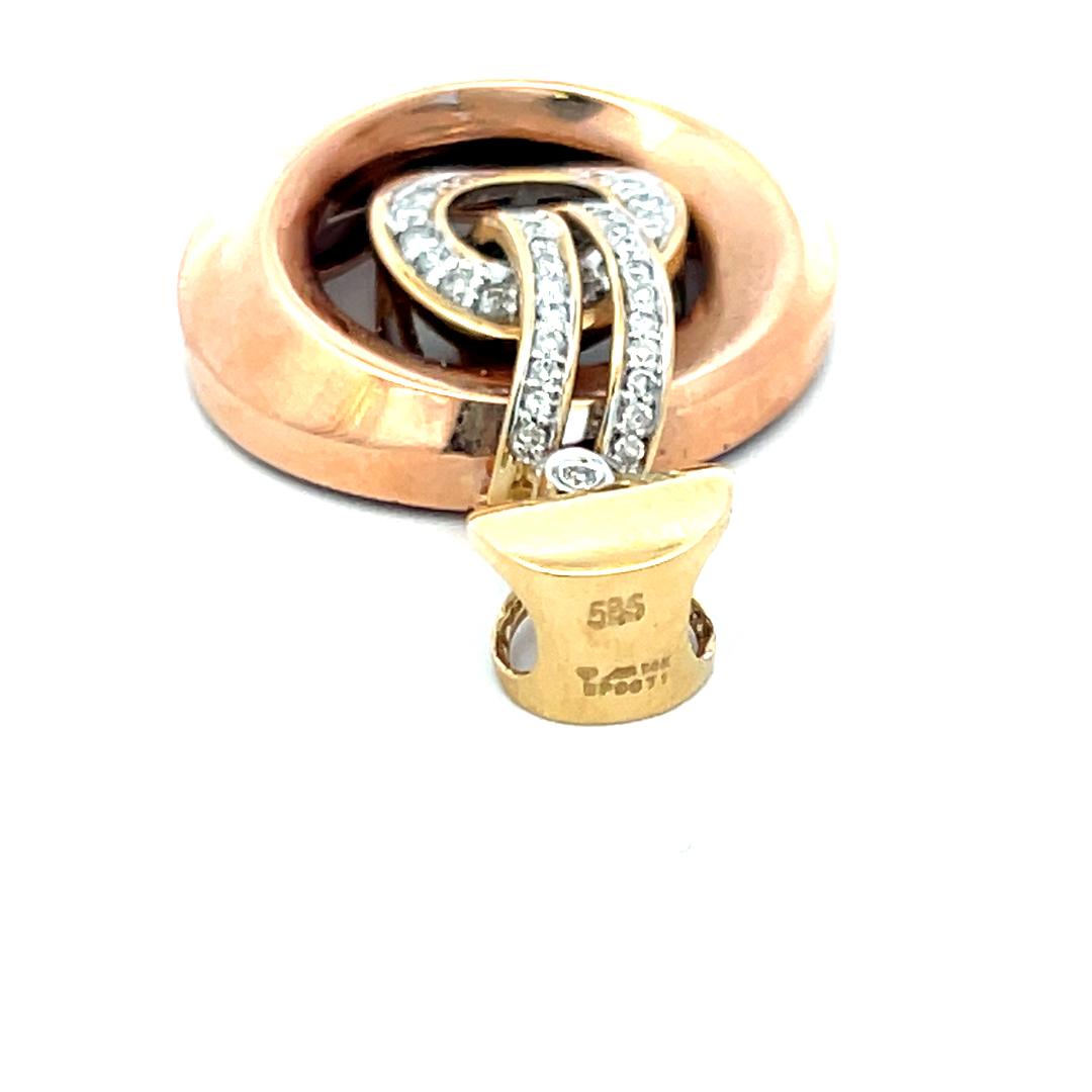 0.21 Carat Round Brilliant I SI Diamond 14 Karat Two Tone Gold Pandent