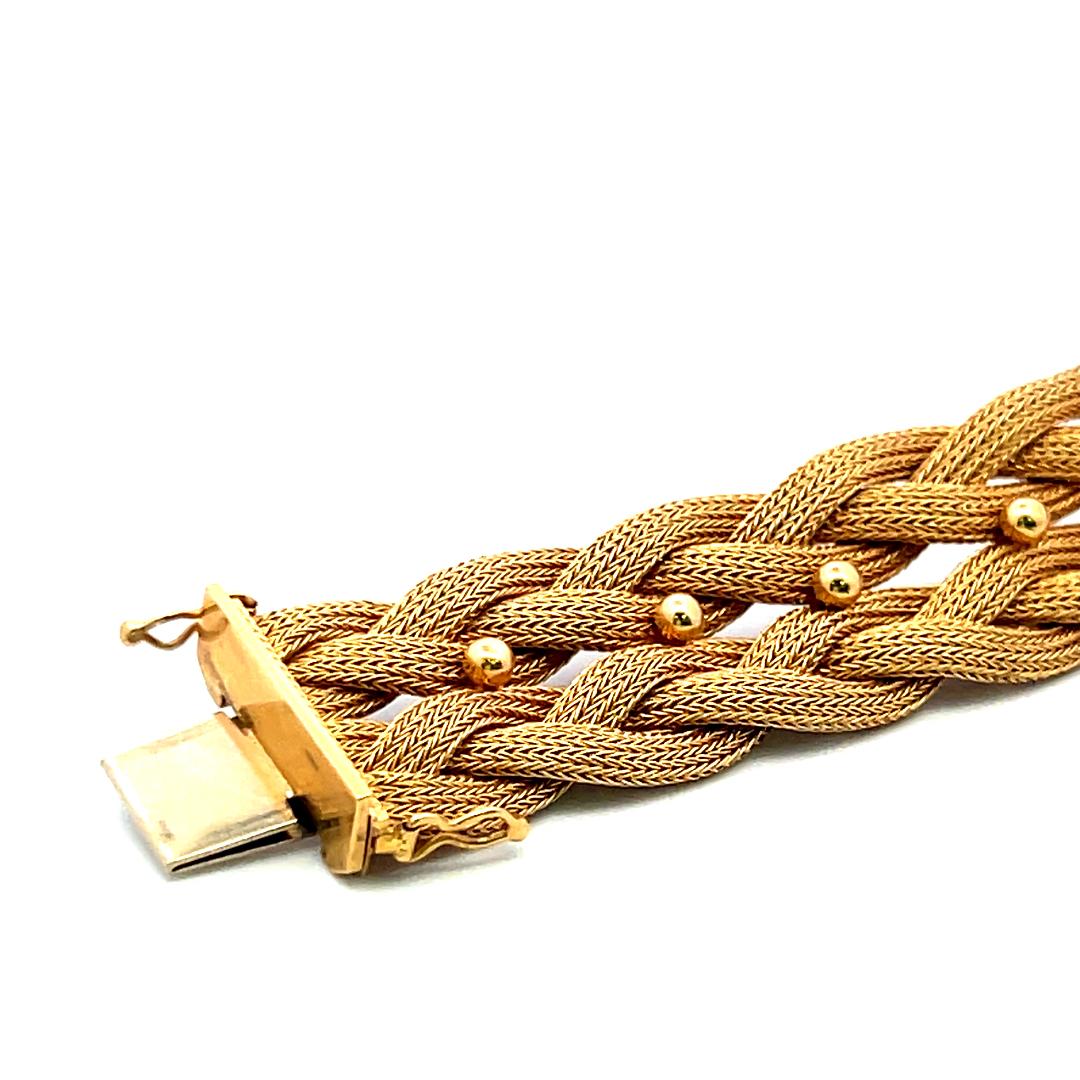 Vintage 49.50 Grams 18 Karat Yellow Gold Woven Bracelet Size 7.5 Inches