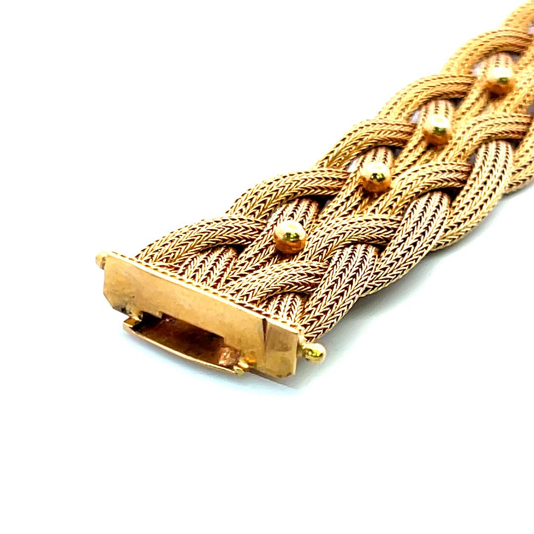 Vintage 49.50 Grams 18 Karat Yellow Gold Woven Bracelet Size 7.5 Inches