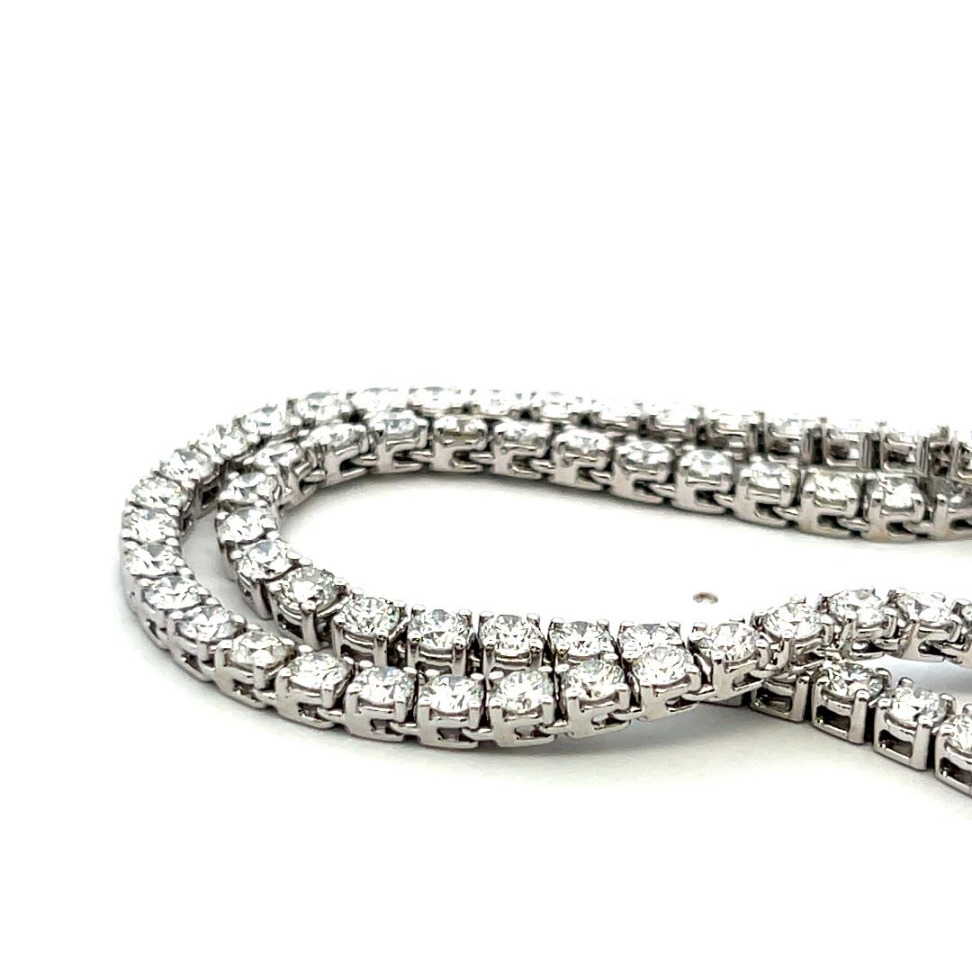 16.52 Carat Round Brilliant G VS Diamond 14 Karat White Gold Riviera Necklace