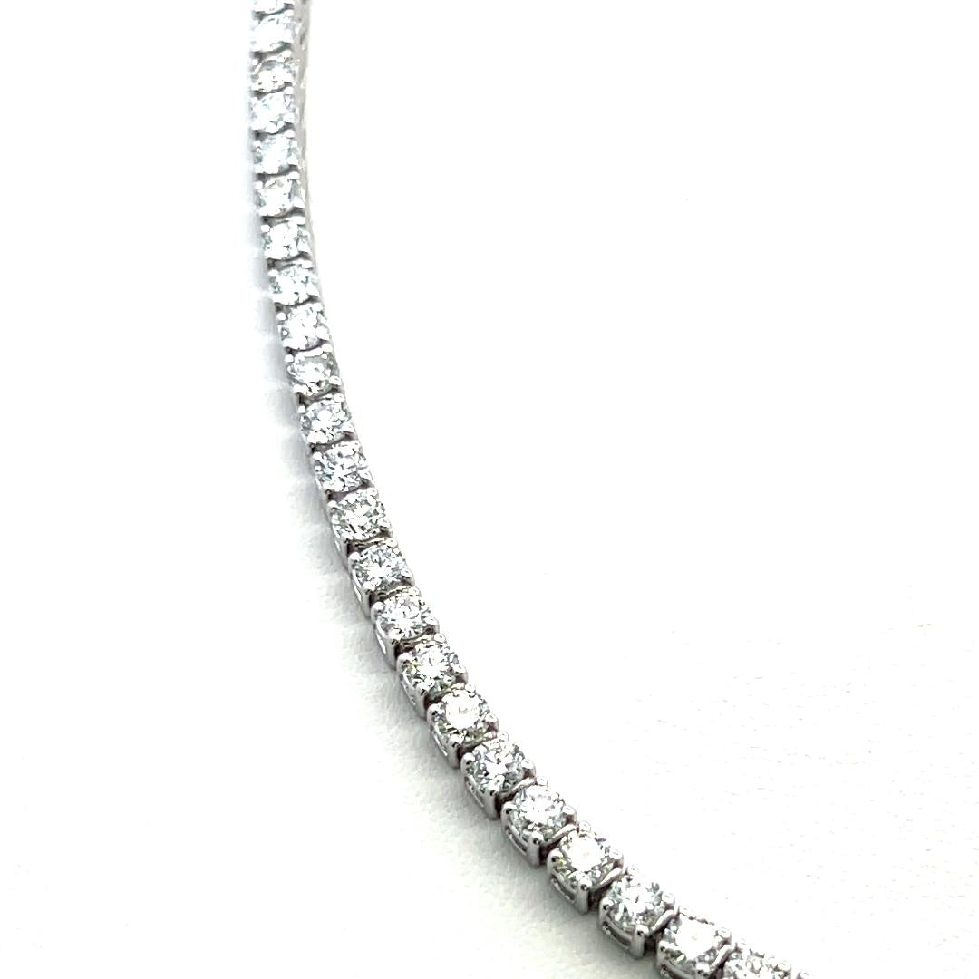16.52 Carat Round Brilliant G VS Diamond 14 Karat White Gold Riviera Necklace