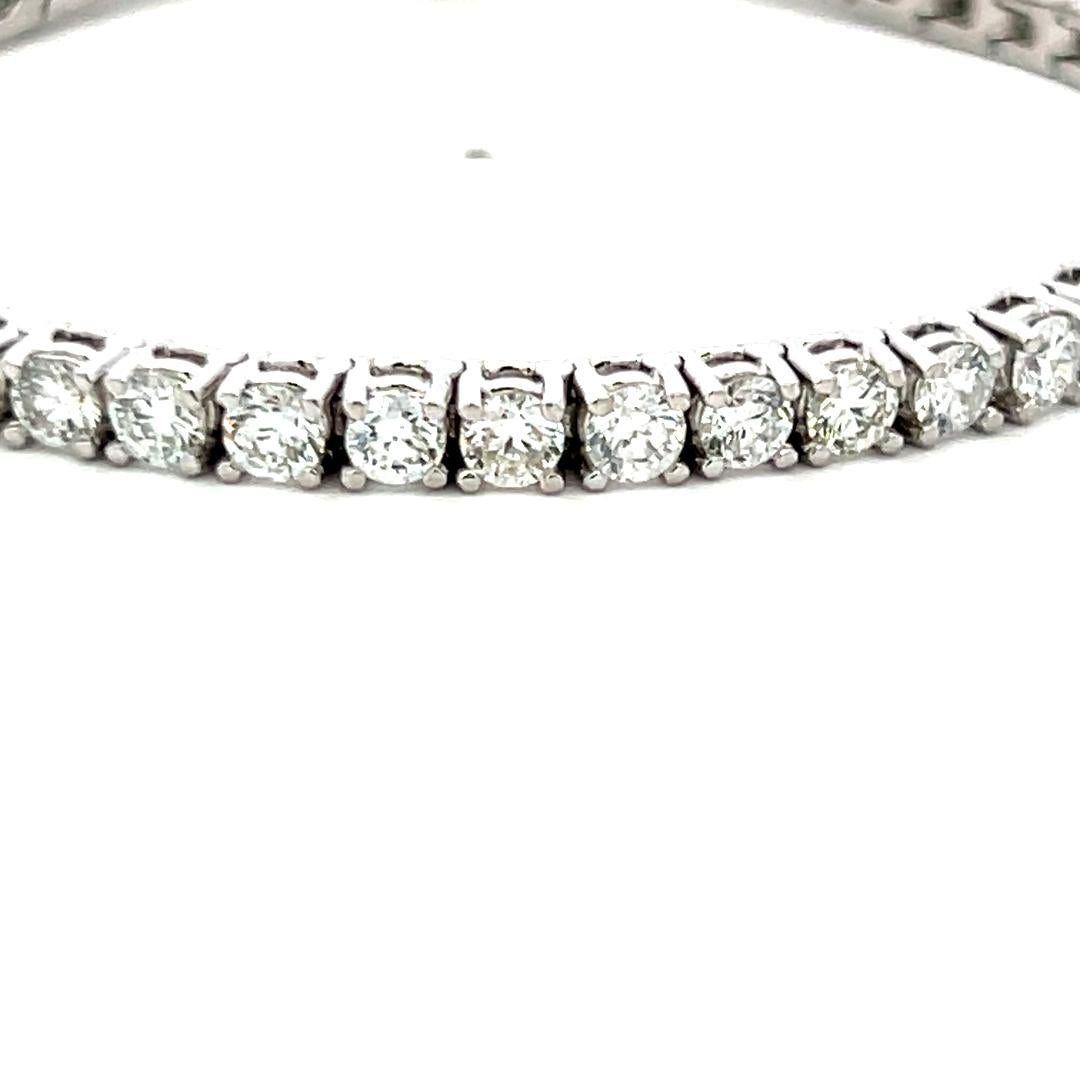 7.14 Carat Round Brilliant G VS Diamond 14 Karat White Gold Tennis Bracelet