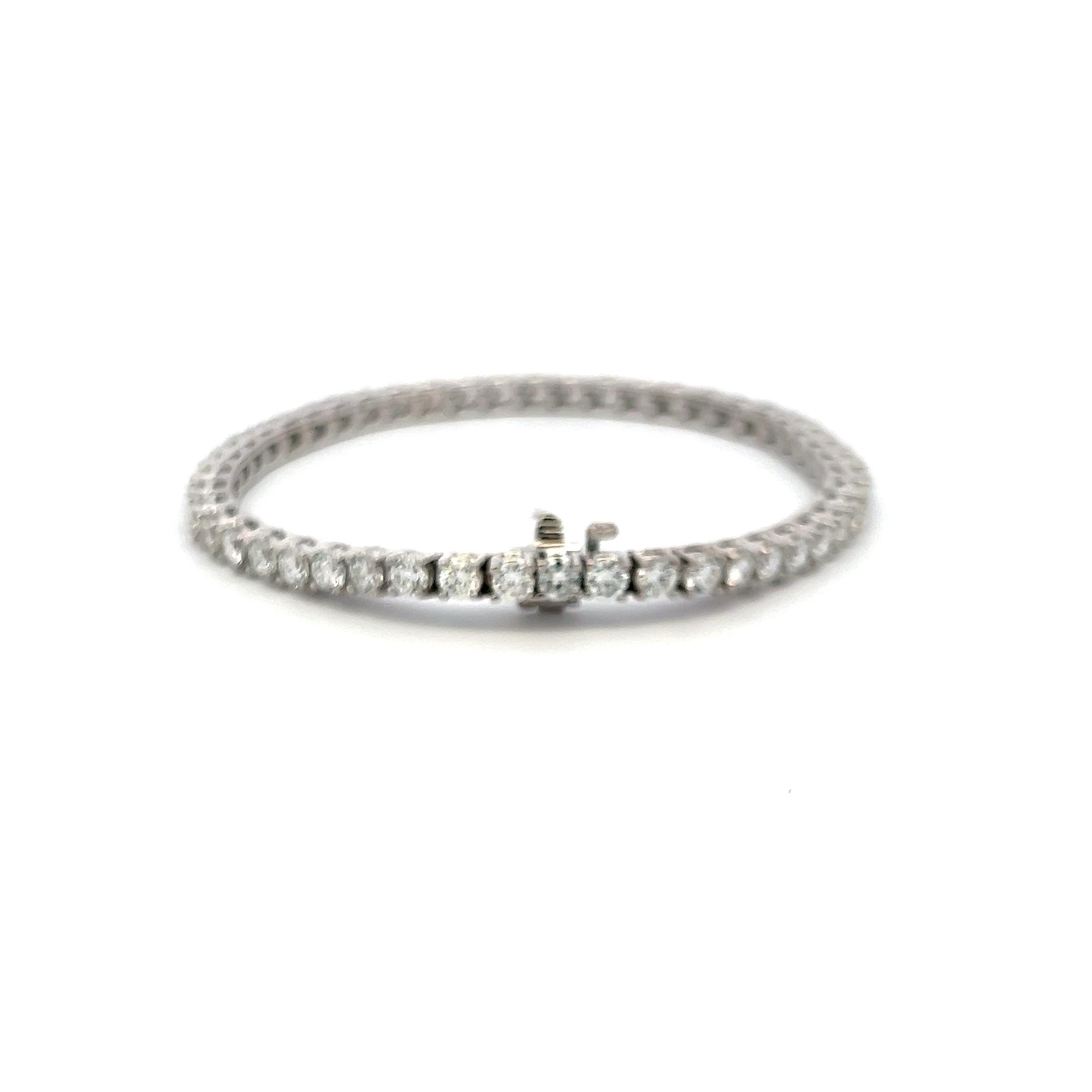 7.14 Carat Round Brilliant G VS Diamond 14 Karat White Gold Tennis Bracelet
