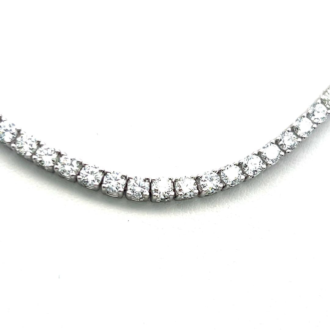 15.63 Carat Round Brilliant G VS Diamond 14 Karat White Gold Riviera Necklace