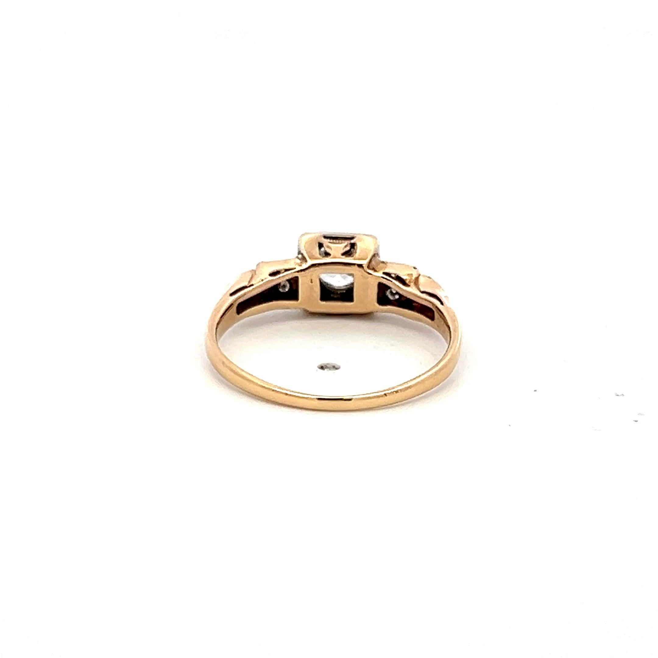 0.36 Carat Circular Brilliant Cut Diamond 14K Yellow Gold Engagement Ring