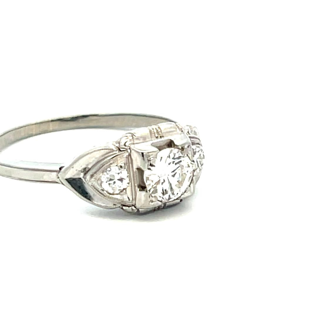 0.41 Carat Circular Brilliant Cut G VS Diamond 18 Karat White Gold Art Deco Ring