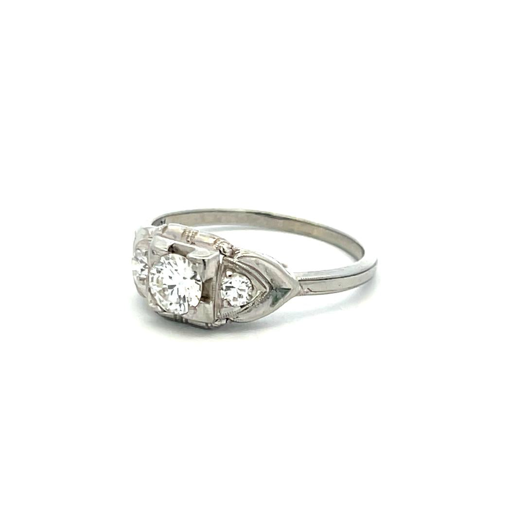 0.41 Carat Circular Brilliant Cut G VS Diamond 18 Karat White Gold Art Deco Ring
