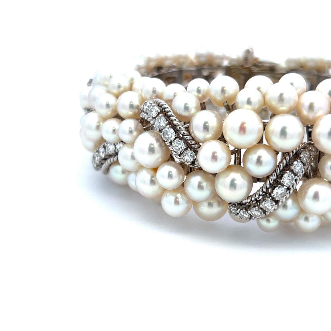 David Webb Platinum Link Bracelet with 5ct Round G VS1 Diamonds 4.1-6.1mm Pearls
