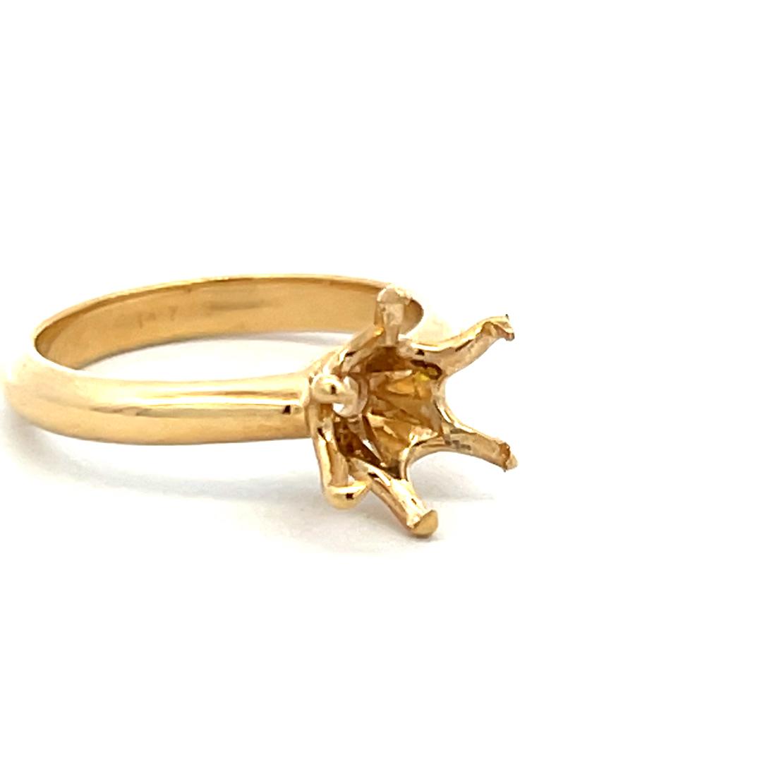Vintage 3.60 Grams 18 Karat Yellow Gold Semi Mount Ring Hold 1.5 Carat