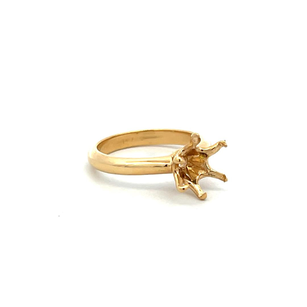 Vintage 3.60 Grams 18 Karat Yellow Gold Semi Mount Ring Hold 1.5 Carat