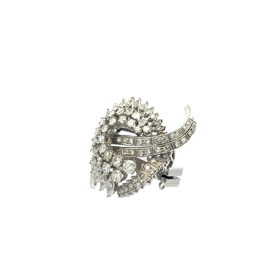 Vintage 18K White Gold Pin Brooch with 1.6 Carat Round H-VS Diamonds