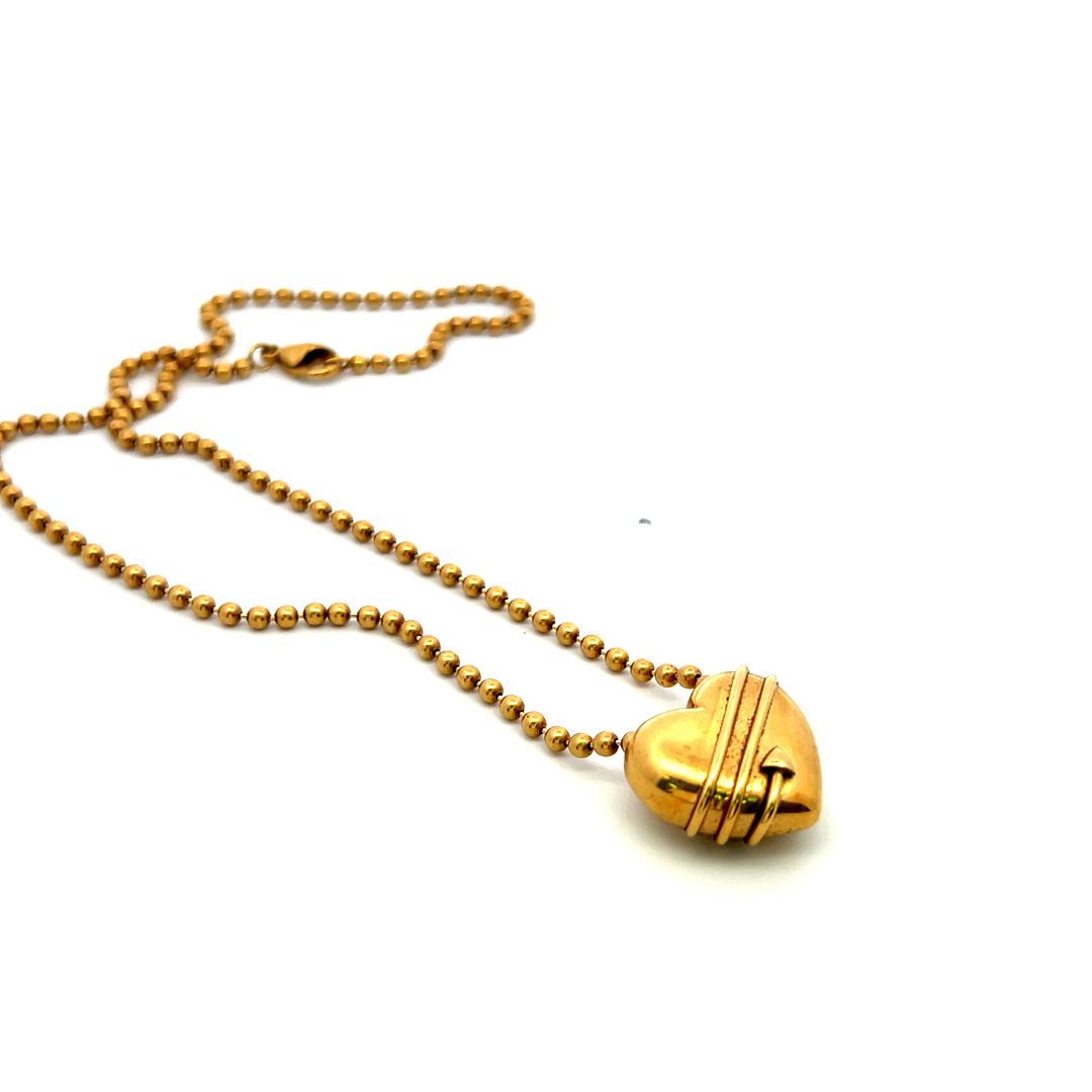 Tiffany & Co Cupid Arrow Heart 18 Karat Yellow Gold Pendant Necklace