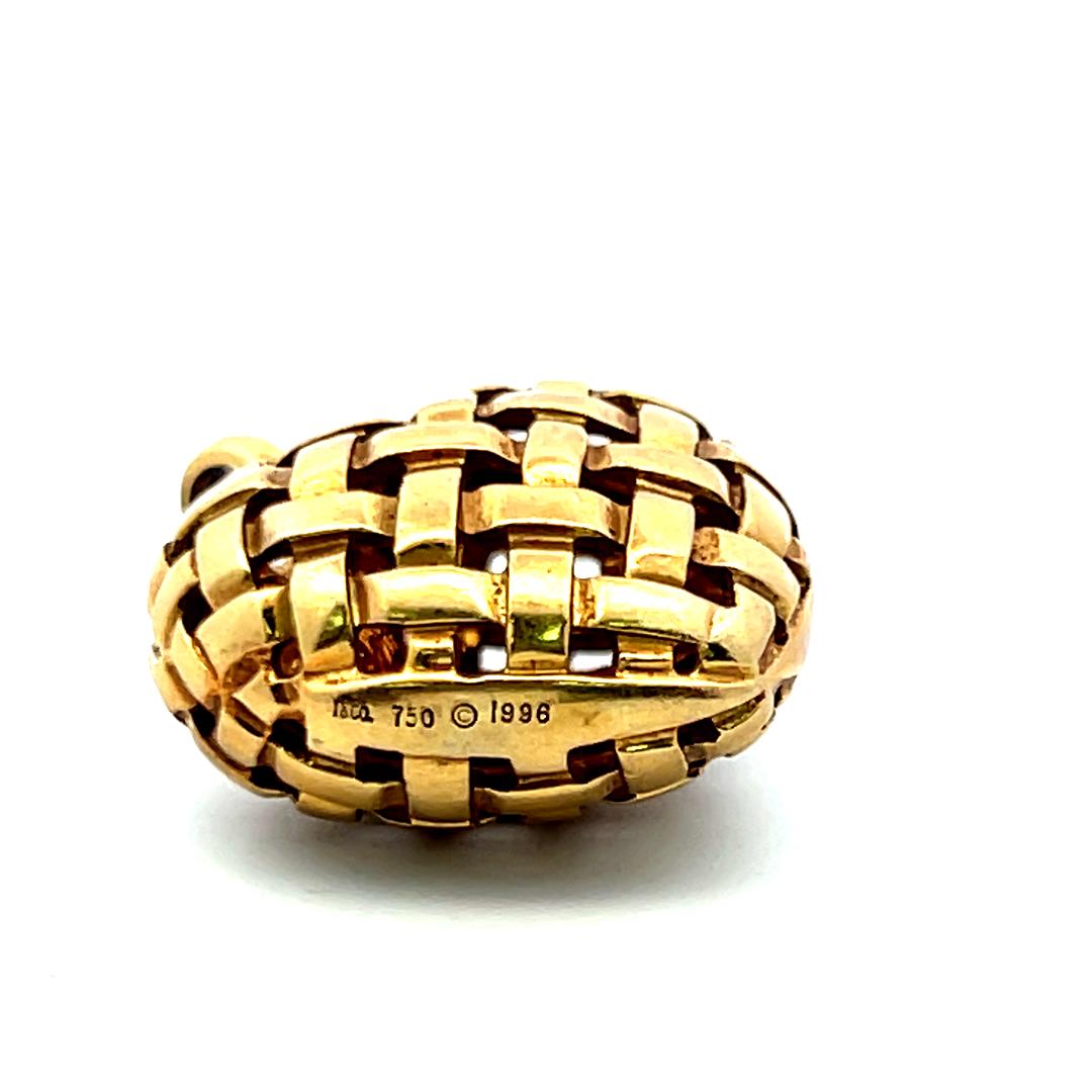 Tiffany & Co Vannerie Woven Heart  18 Karat Yellow Gold Pandent