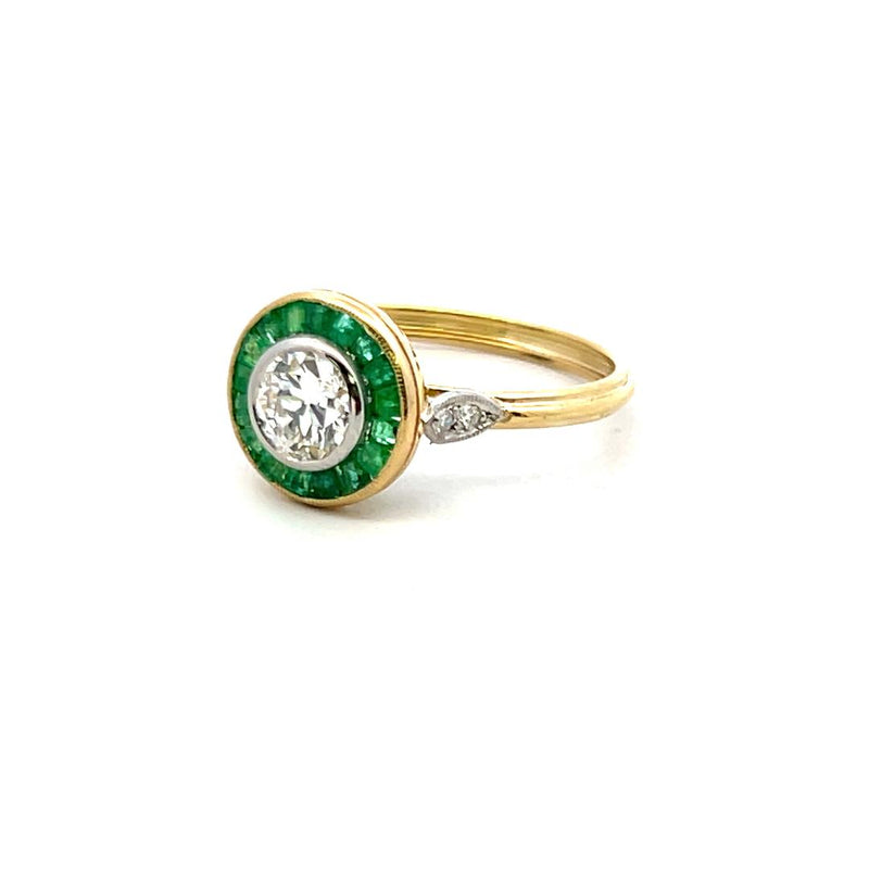 0.72 Carat Old European Cut Diamond 0.30 Carat Emerald 18K Yellow Gold Ring