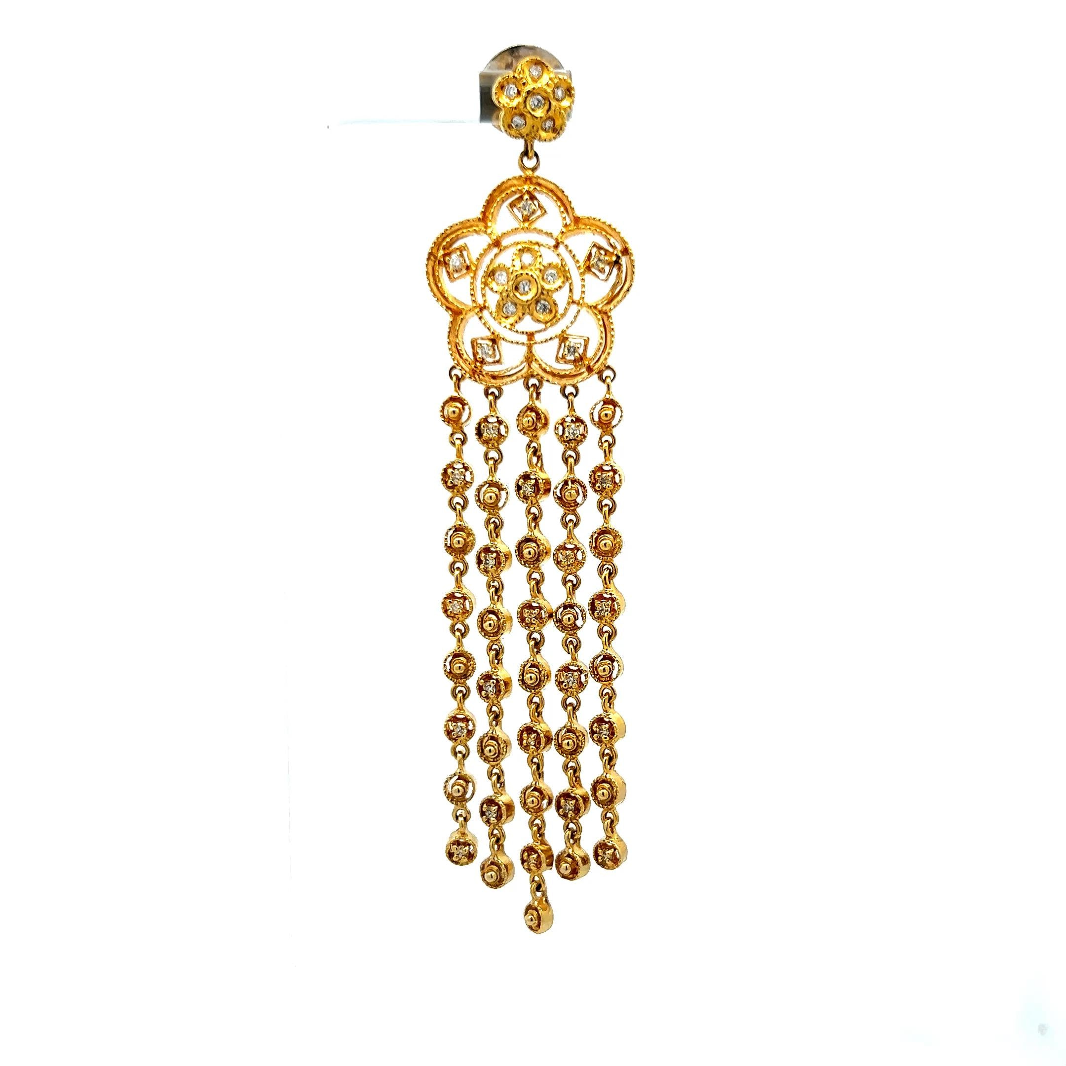 0.50 Carat Round Brilliant Diamond 18 Karat Yellow Gold Dangling Earrings