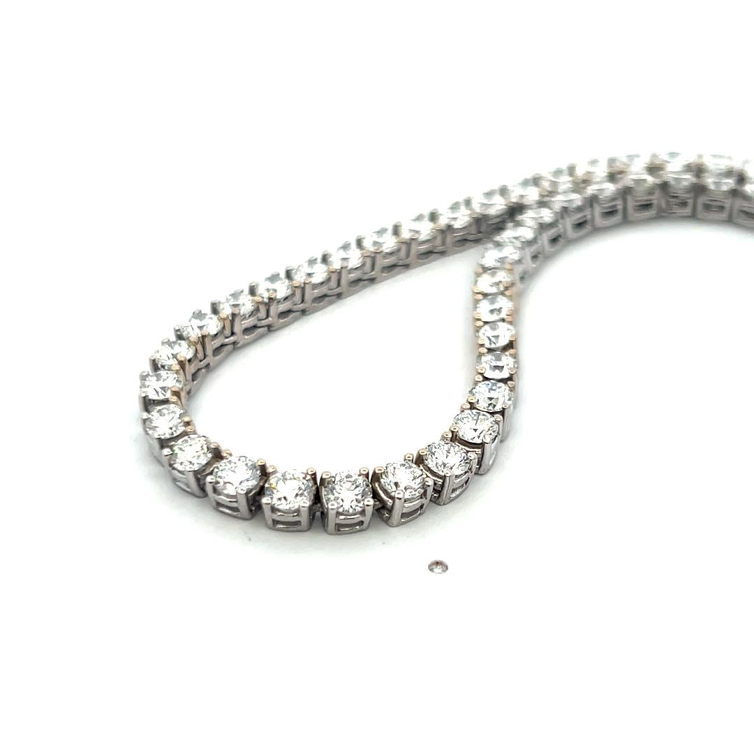 20.02 Carat Round Brilliant G VS Diamond 18 Karat White Gold Riviera Necklace