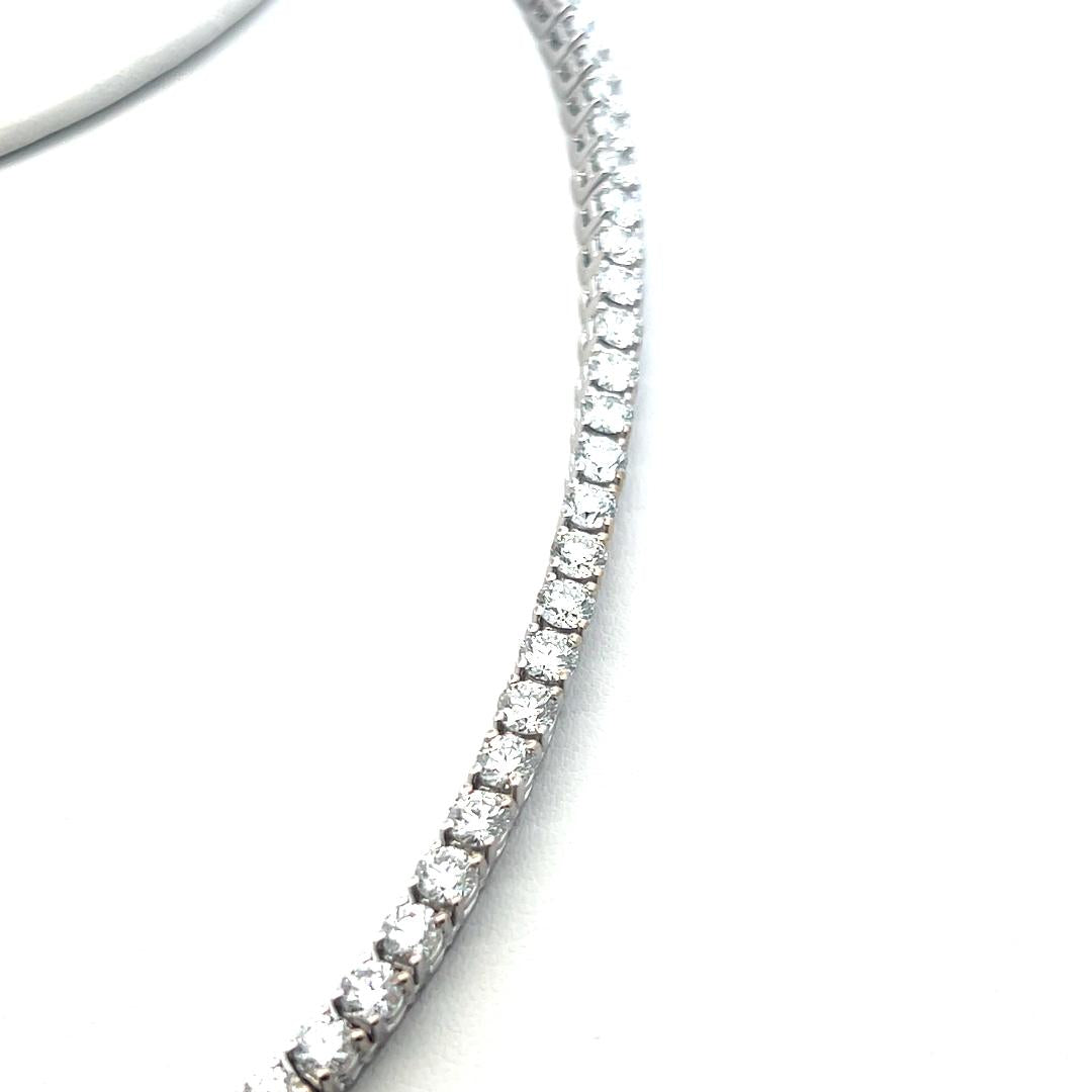 20.02 Carat Round Brilliant G VS Diamond 18 Karat White Gold Riviera Necklace
