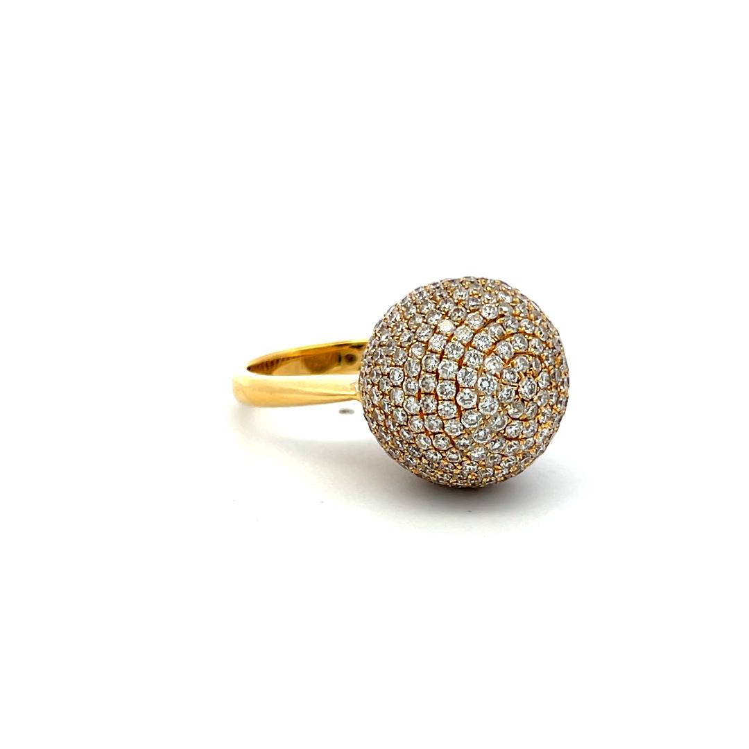 3.29 Carat Round Brilliant G VS Diamond 18 Karat Yellow Gold Cocktail Ring