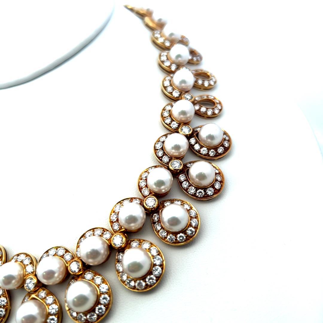 10.00 Carat Round Brilliant Diamond 7.8-8.5MM  Pearl 18K YG Statement Necklace