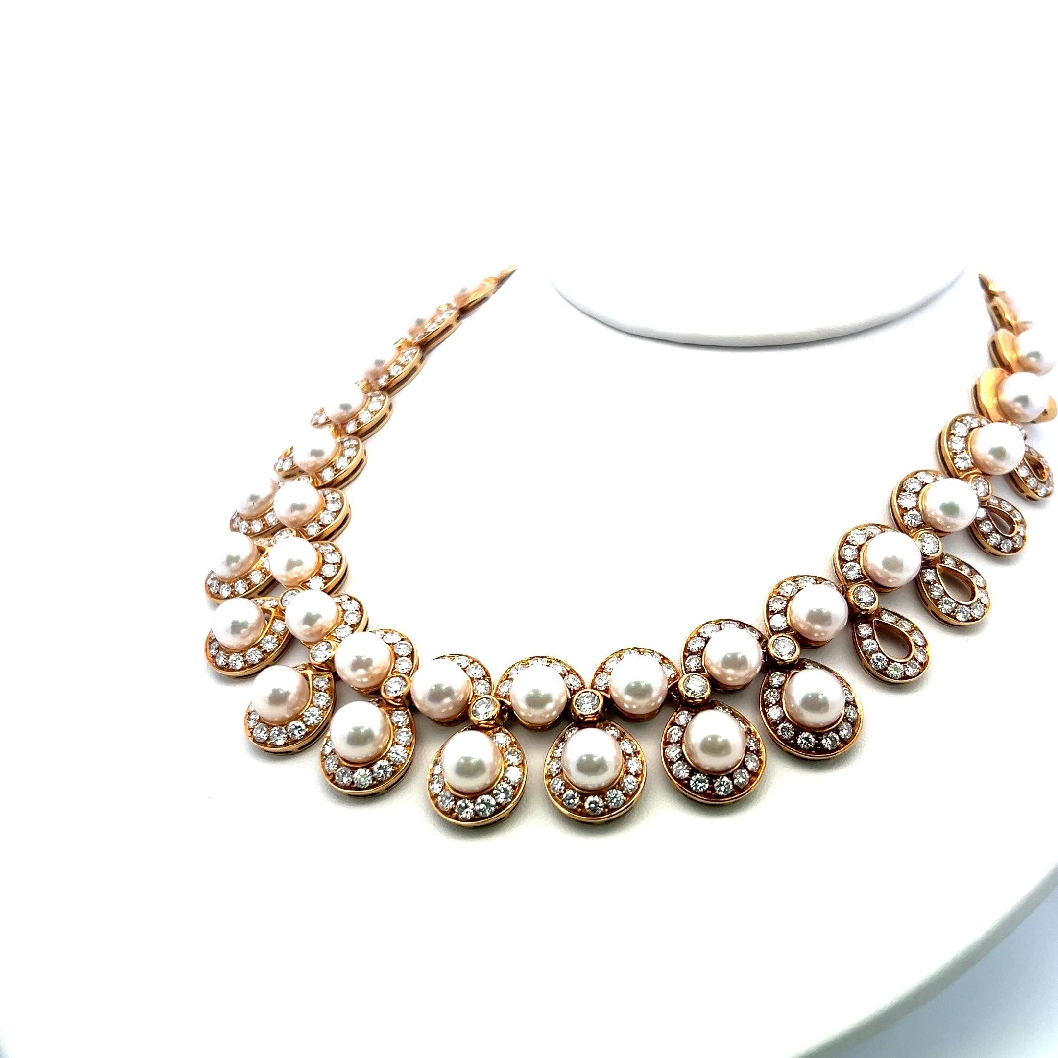 10.00 Carat Round Brilliant Diamond 7.8-8.5MM  Pearl 18K YG Statement Necklace