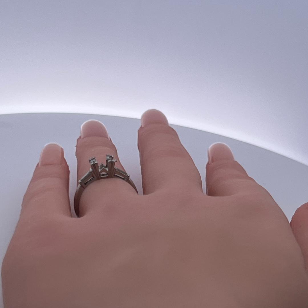 Antique 4.50 Grams Plat Diamonds Art-Deco Semi Mounting Ring Hold 1 carat