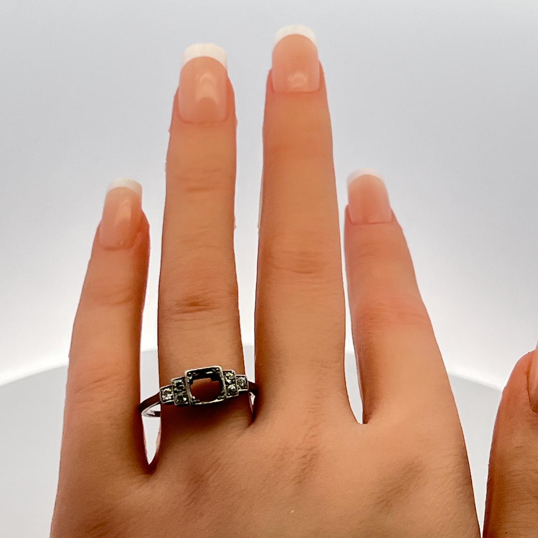 0.18 Carat Circular Brilliant Cut H SI Diamond Platinum Semi Mount Ring